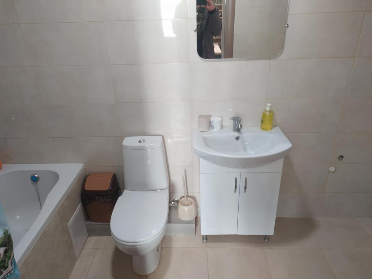 Нова Квартира Poltava Luaran gambar