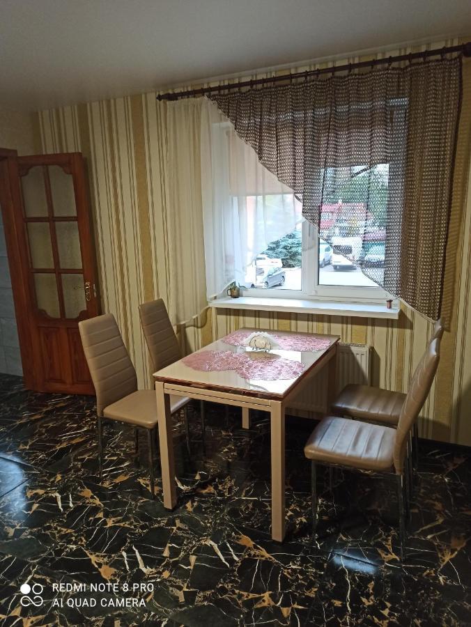 Нова Квартира Poltava Luaran gambar
