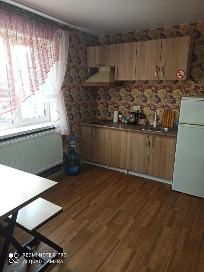 Нова Квартира Poltava Luaran gambar